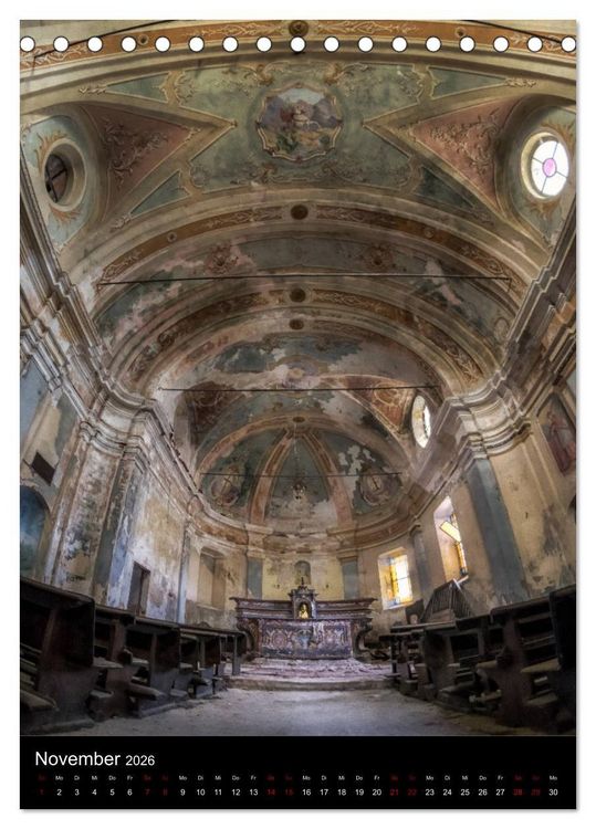 Produktbild: Lost Places - Verlassene Kirchen (Tischkalender 2026 DIN A5 hoch), CALVENDO Monatskalender
