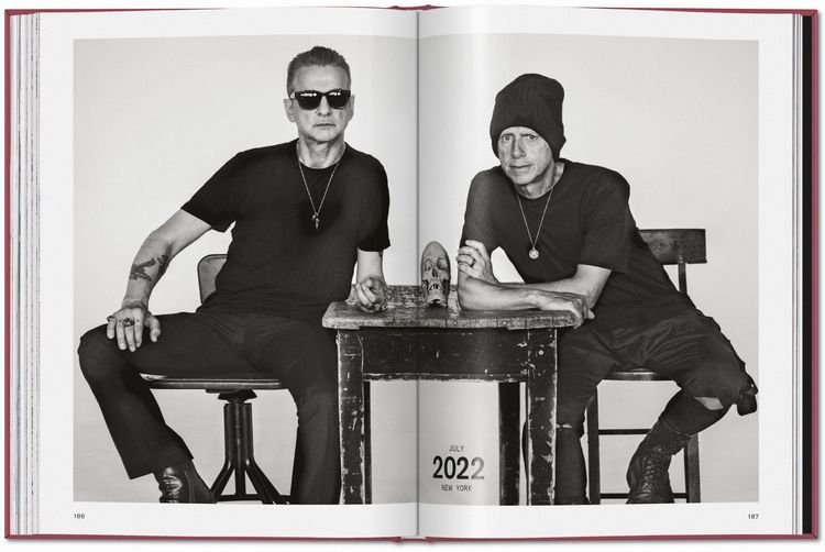 Produktbild: Depeche Mode by Anton Corbijn