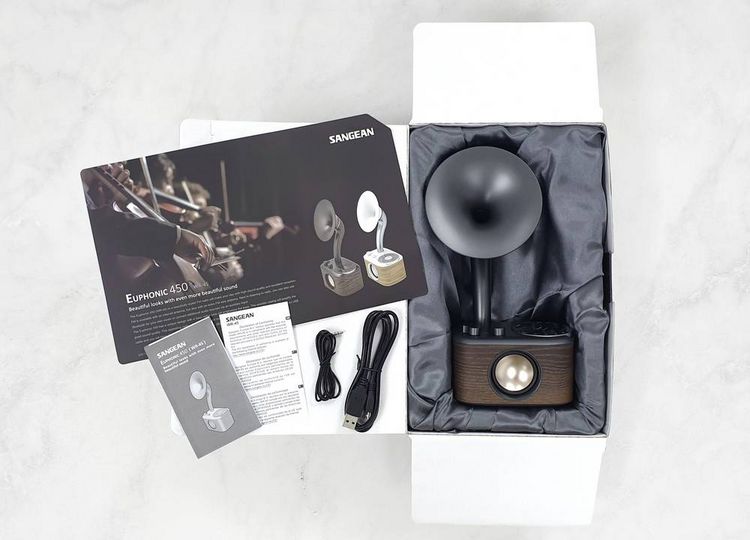 Produktbild: Sangean WR-45 Black Tischradio UKW AUX, Bluetooth&reg; wiederaufladbar Schwarz