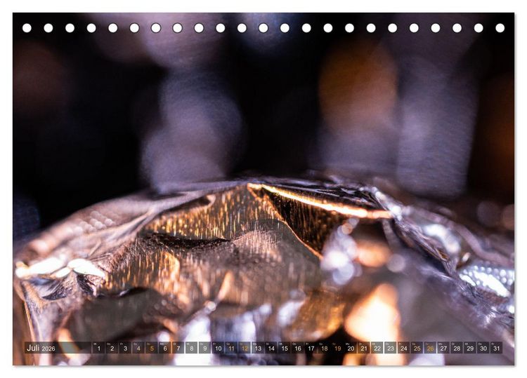 Produktbild: Experimentelle Makrofotografie mit Eisenpulver und Aluminiumfolie (Tischkalender 2026 DIN A5 quer), CALVENDO Monatskalender
