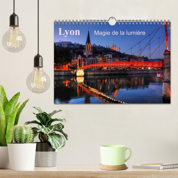 Produktbild: Lyon Magie de la lumi&egrave;re (Calendrier mural 2026 DIN A4 vertical), CALVENDO calendrier mensuel