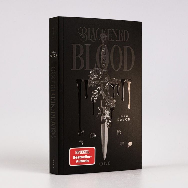 Produktbild: Blackened Blood (Blackened Blade 3)