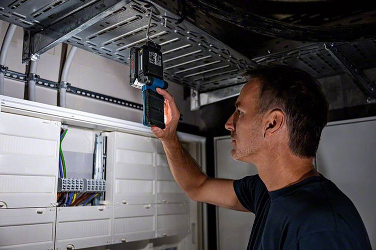 Produktbild: Bosch Professional LED Arbeitsleuchte GLI 18V-800 0601443600
