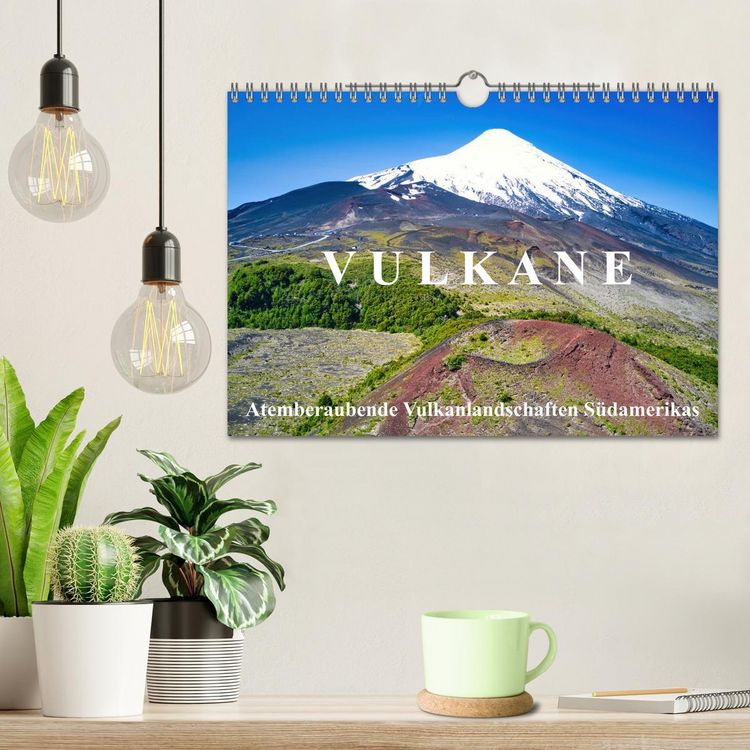 Produktbild: VULKANE: Atemberaubende Vulkanlandschaften S&uuml;damerikas (Wandkalender 2026 DIN A4 quer), CALVENDO Monatskalender