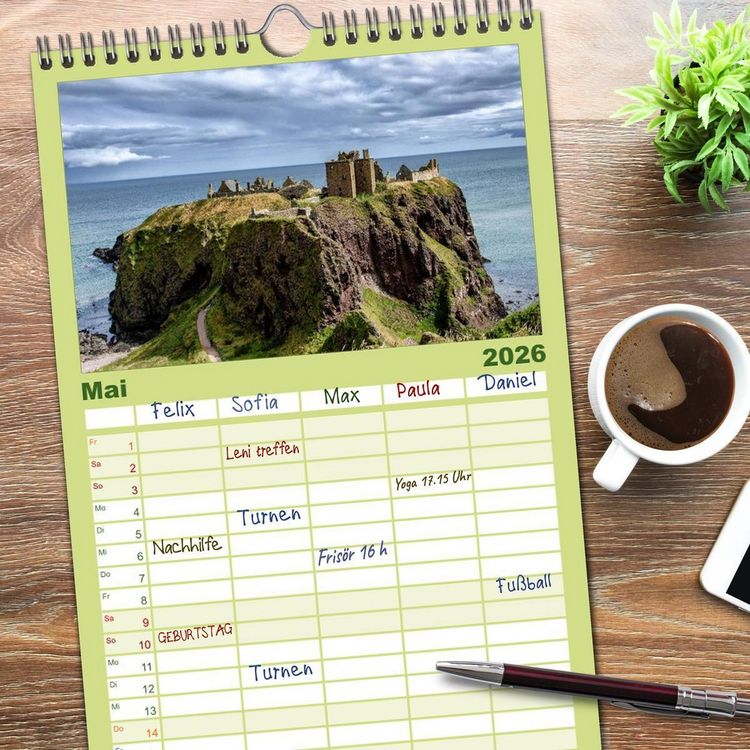 Produktbild: Familienplaner 2026 - Schottlands Castles - Zeugen der Vergangenheit mit 5 Spalten (Wandkalender, 21 x 45 cm) CALVENDO