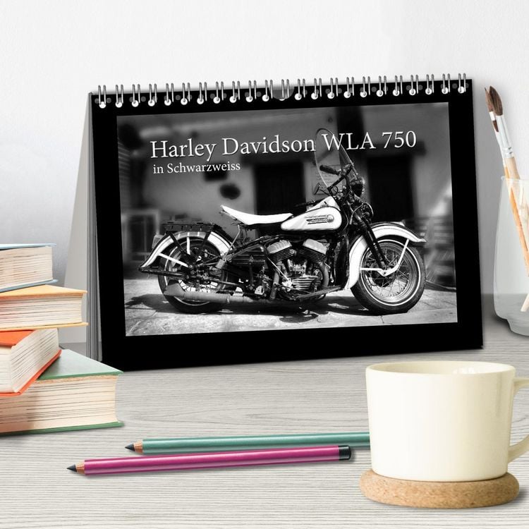 Produktbild: Harley Davidson WLA 750 in Schwarzweiss (Tischkalender 2026 DIN A5 quer), CALVENDO Monatskalender