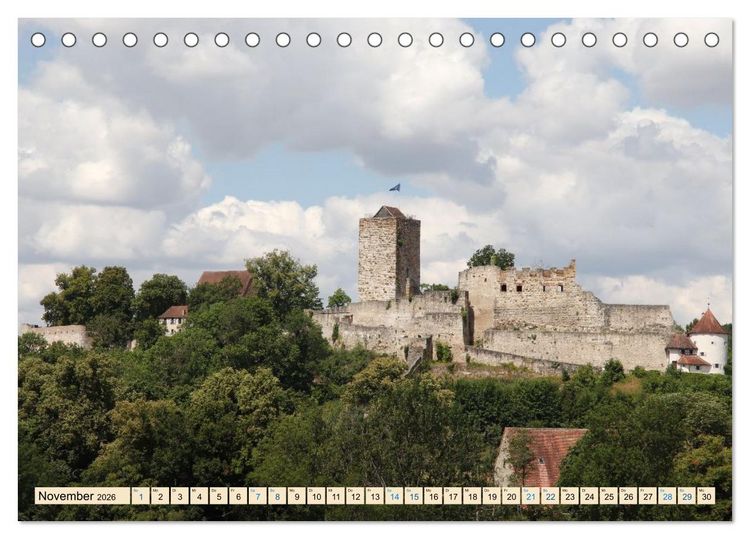 Produktbild: Burgen und Schl&ouml;sser - Historische Bauwerke in Bayern (Tischkalender 2026 DIN A5 quer), CALVENDO Monatskalender