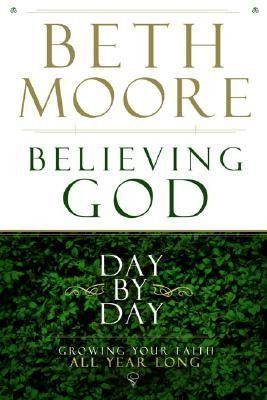 Produktbild: Believing God Day by Day