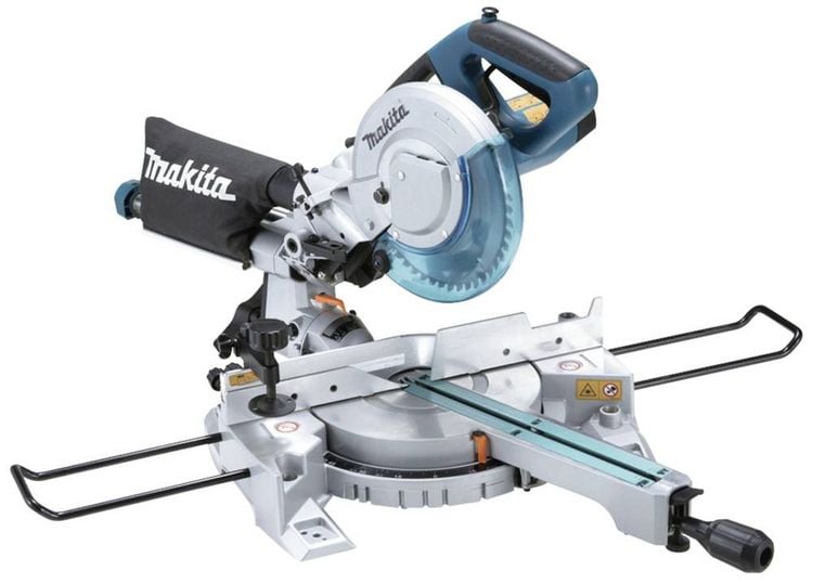 Produktbild: Makita Kapp- und Gehrungss&auml;ge 216mm 30mm 1400W