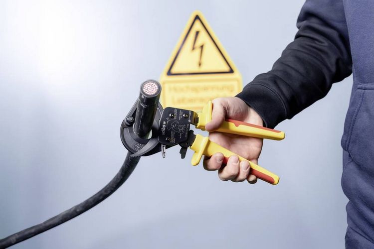 Produktbild: Wiha 46674 Kabelschneider Geeignet f&uuml;r (Abisoliertechnik) Alu- und Kupferkabel, ein- und mehrdr&auml;htig 34 mm 300 mm&sup2;