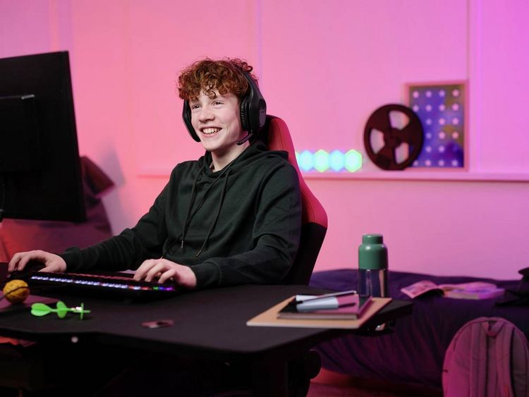 Produktbild: Trust GXT415 ZIROX Gaming Over Ear Headset kabelgebunden Stereo Schwarz