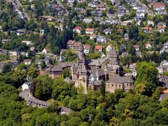 Produktbild: CALVENDO Puzzle Schlo&szlig; Braunfels | 1000 Teile Lege-Gr&ouml;&szlig;e 64x48cm Foto-Puzzle f&uuml;r gl&uuml;ckliche Stunden