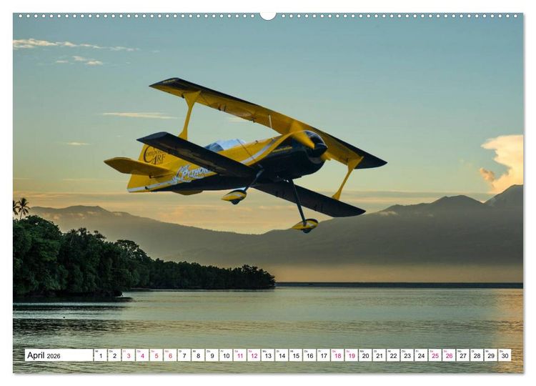 Produktbild: Modellflug in Szene gesetzt (hochwertiger Premium Wandkalender 2026 DIN A2 quer), Kunstdruck in Hochglanz