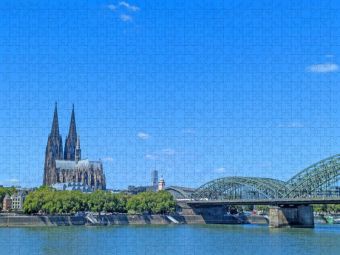 Produktbild: CALVENDO Puzzle Ein Motiv aus dem Kalender K&ouml;ln und D&uuml;sseldorf Stadtmomente am Rhein | 1000 Teile Lege-Gr&ouml;&szlig;e 64x48cm Foto-Puzzle f&uuml;r gl&uuml;ckliche Stunden