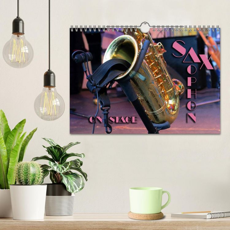 Produktbild: SAXOPHON - on stage (Wandkalender 2026 DIN A4 quer), CALVENDO Monatskalender