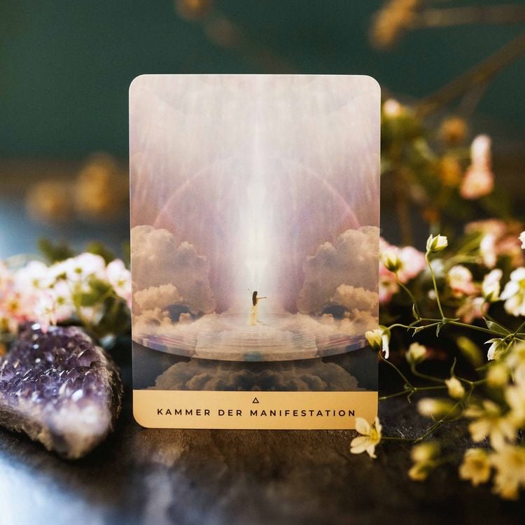 Produktbild: Inner Temple Orakel - 44 farbige Orakelkarten mit 160-seitigem farbigen Booklet (Magnetschachtel mit Kartenrahmen)