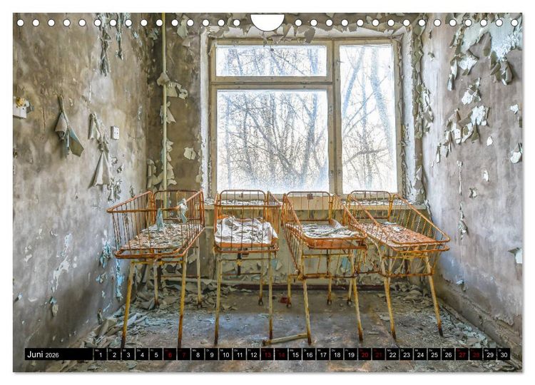 Produktbild: Tschernobyl - Prypjat - Die radioaktive Geisterstadt (Wandkalender 2026 DIN A4 quer), CALVENDO Monatskalender