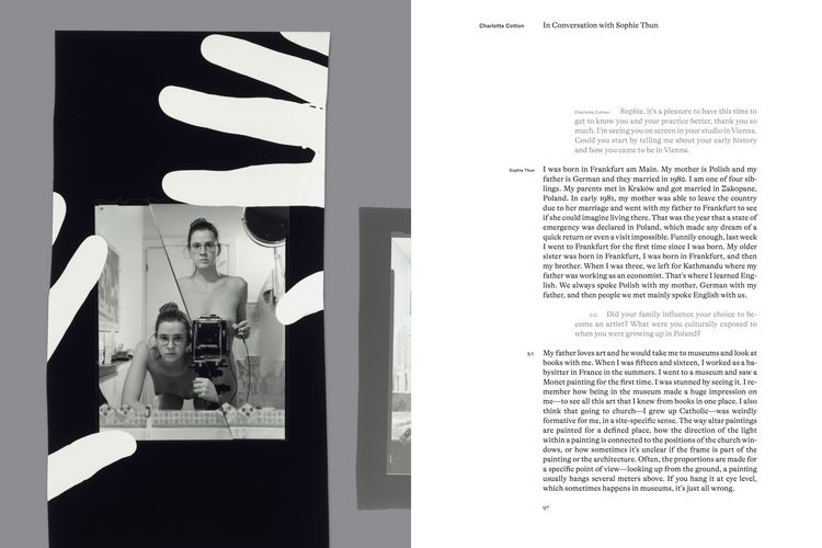 Produktbild: First Monographs