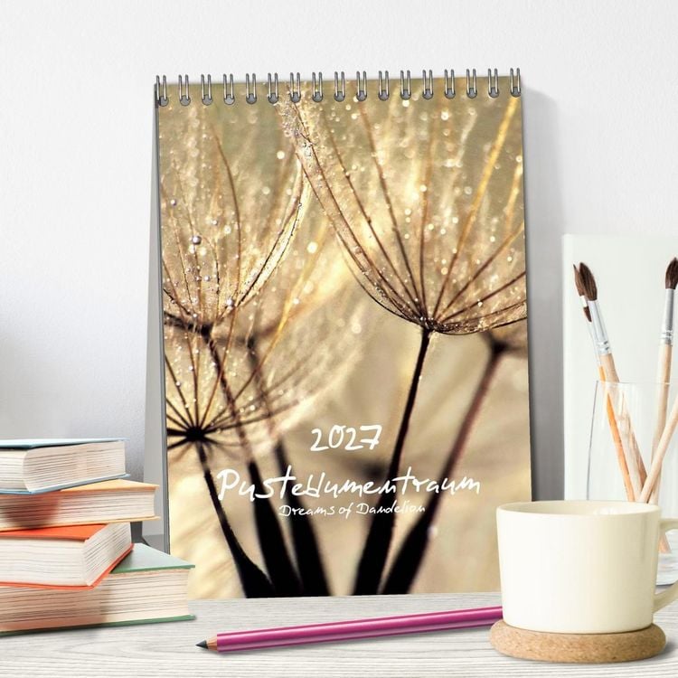 Produktbild: Pusteblumentraum - Dreams of Dandelion (Tischkalender 2027 DIN A5 hoch), CALVENDO Monatskalender