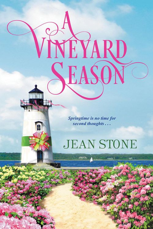 Produktbild: A Vineyard Season