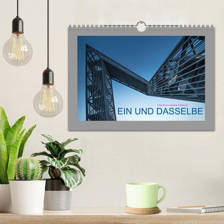 Produktbild: EIN UND DASSELBE (Wandkalender 2027 DIN A4 quer), CALVENDO Monatskalender