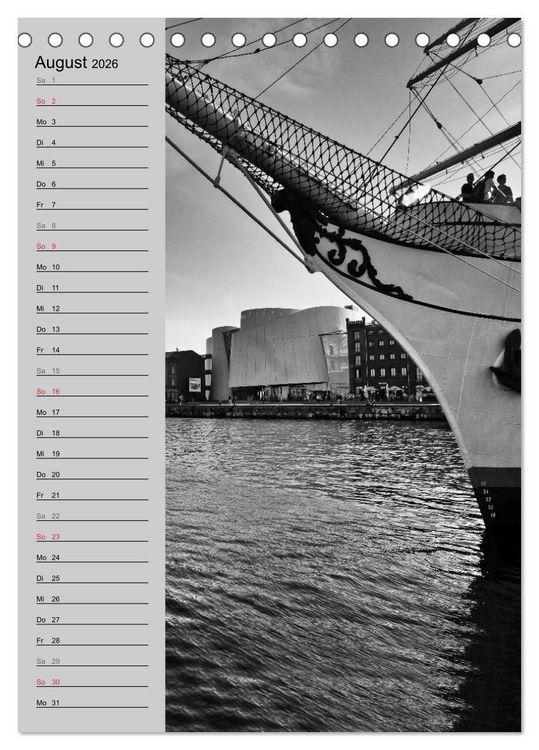 Produktbild: Stralsund. Ein Hauch l&auml;ngst vergangener Zeiten (Tischkalender 2026 DIN A5 hoch), CALVENDO Monatskalender