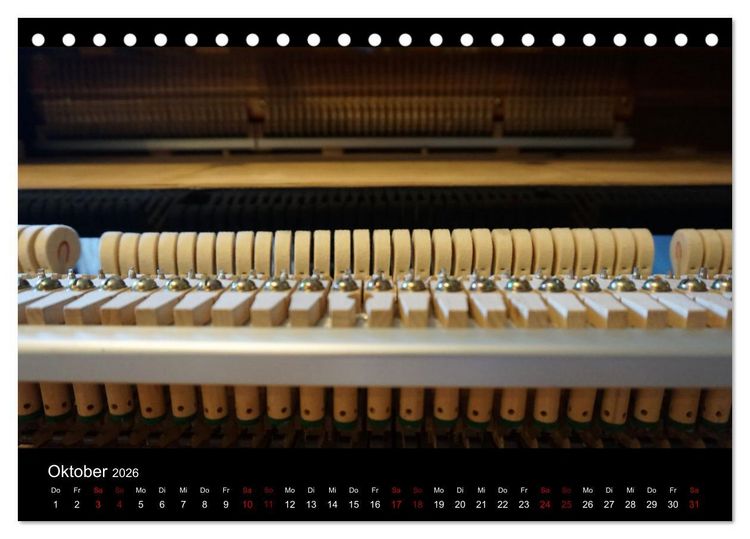 Produktbild: Klavier Momente (Tischkalender 2026 DIN A5 quer), CALVENDO Monatskalender