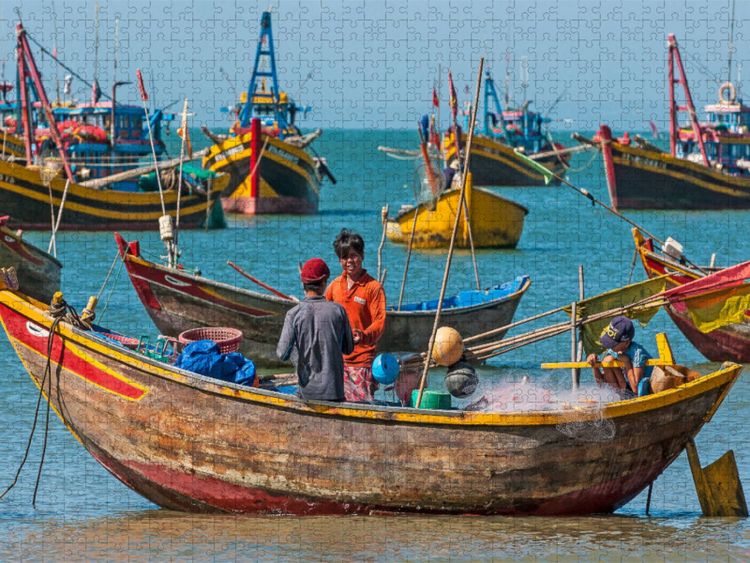 Produktbild: CALVENDO Puzzle Fischerhafen, Mui Ne, Vietnam | 1000 Teile Lege-Gr&ouml;&szlig;e 64x48cm Foto-Puzzle f&uuml;r gl&uuml;ckliche Stunden