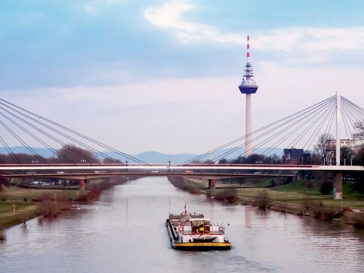 Produktbild: CALVENDO Puzzle Mannheim - Fernsehturm Mannheim | 1000 Teile Lege-Gr&ouml;&szlig;e 64x48cm Foto-Puzzle f&uuml;r gl&uuml;ckliche Stunden