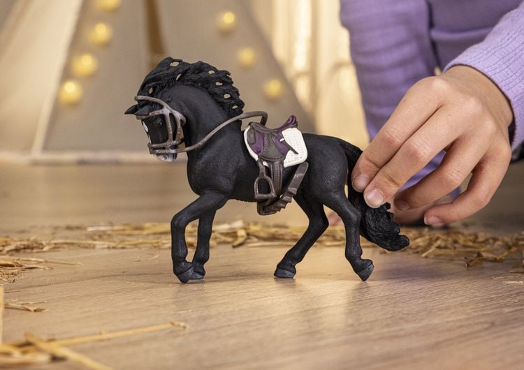 Produktbild: schleich&reg; 42707 - Horse Club, Pura Raza Espanola Hengst mit Accessoires, Tierfigur, L&auml;nge: 14,3 cm