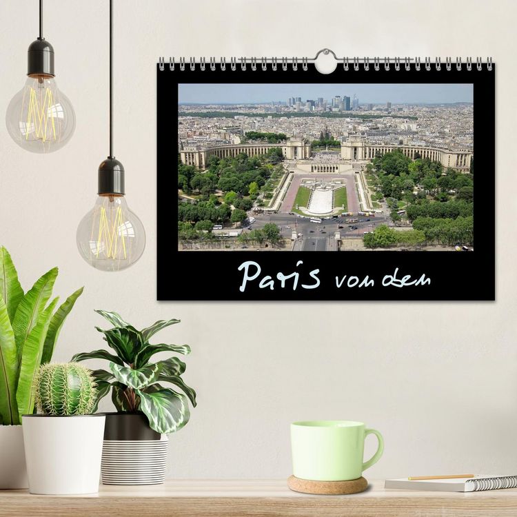 Produktbild: Paris von oben (Wandkalender 2026 DIN A4 quer), CALVENDO Monatskalender