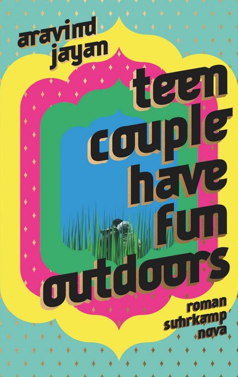 Produktbild: Teen Couple Have Fun Outdoors