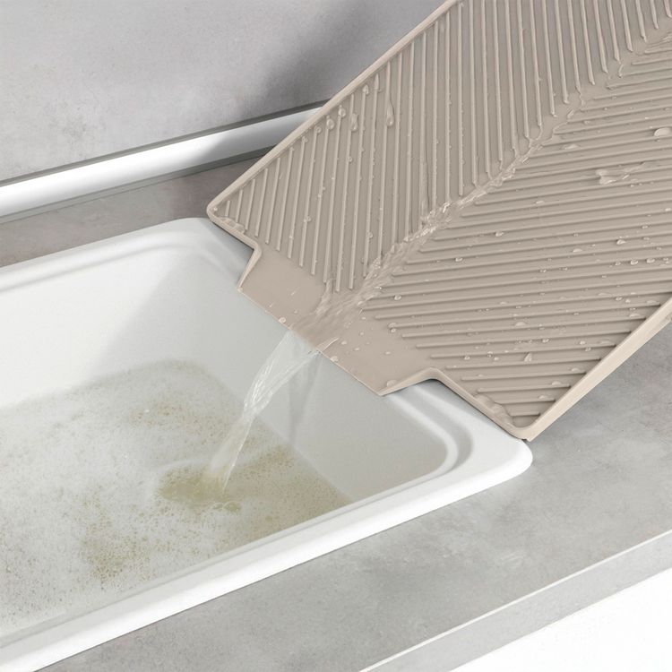 Produktbild: Abtropfmatte Mod. Nelia, beige, Kunststoff, 34x40x3 cm, geneigte Fl&auml;che f&uuml;r Wasserablauf