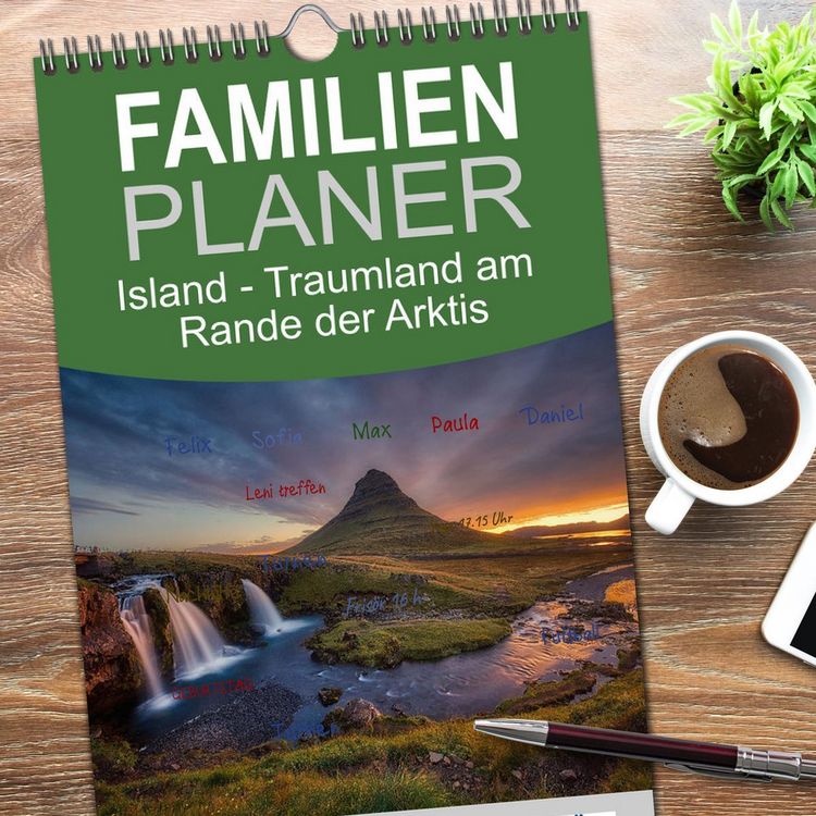 Produktbild: Familienplaner 2026 - Island - Traumland am Rande der Arktis mit 5 Spalten (Wandkalender, 21 x 45 cm) CALVENDO