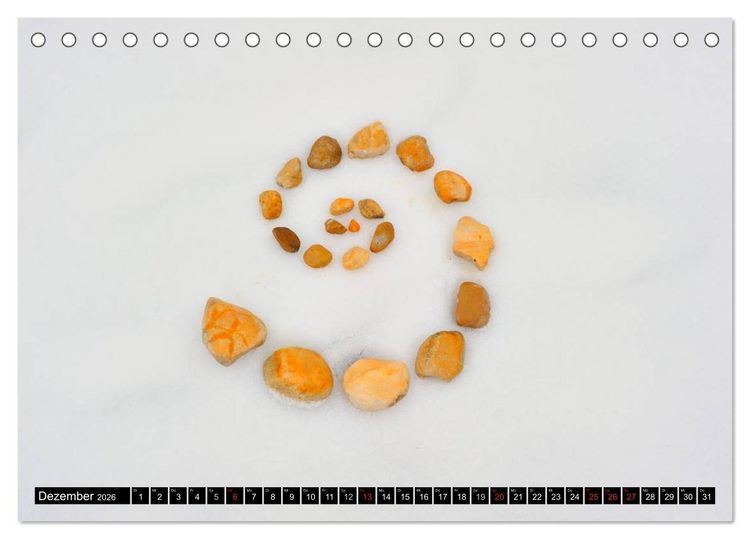 Produktbild: Land Art - Natur und Kunst (Tischkalender 2026 DIN A5 quer), CALVENDO Monatskalender