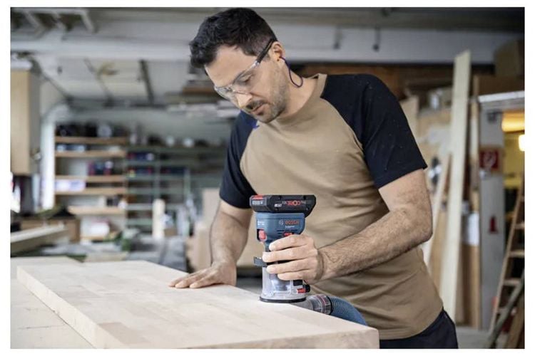 Produktbild: Bosch Professional GKF 18V-8 Kantenfr&auml;ser 18V