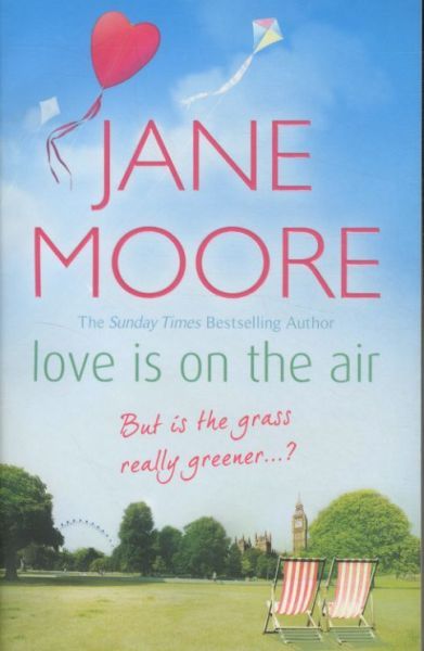 Produktbild: Love Is On The Air