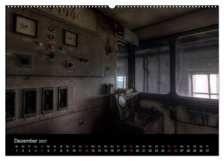 Produktbild: Verlassene Orte - Die Lokomotivwerkstatt (Wandkalender 2027 DIN A2 quer), CALVENDO Monatskalender