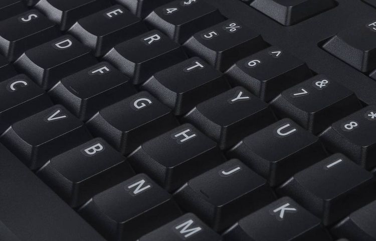 Produktbild: Dell KB522 USB Tastatur Deutsch, QWERTZ Schwarz USB-Anschluss, Spritzwassergesch&uuml;tzt