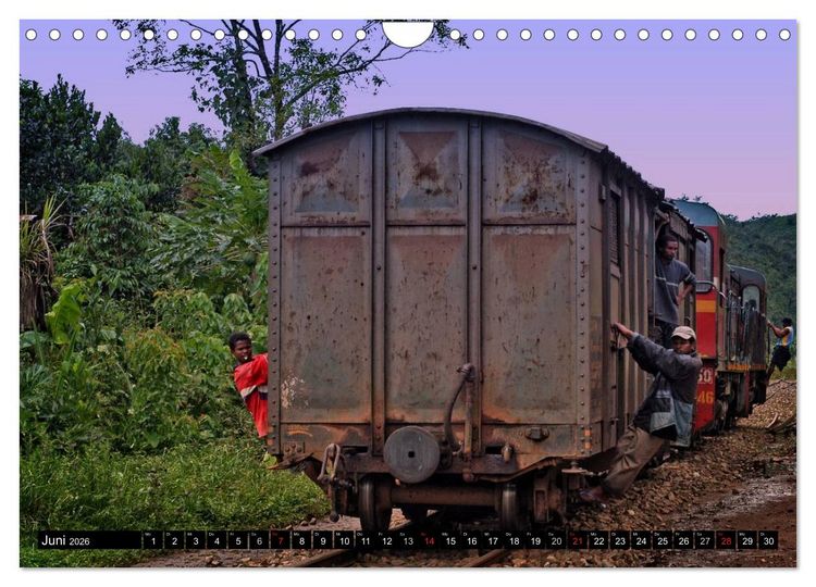 Produktbild: Mit der Eisenbahn durch Madagaskar (Wandkalender 2026 DIN A4 quer), CALVENDO Monatskalender
