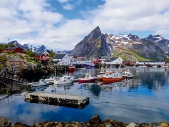 Produktbild: CALVENDO Puzzle Der Hafen von Hamn&oslash;ya, Lofoten (Norwegen) | 1000 Teile Lege-Gr&ouml;&szlig;e 64x48cm Foto-Puzzle f&uuml;r gl&uuml;ckliche Stunden