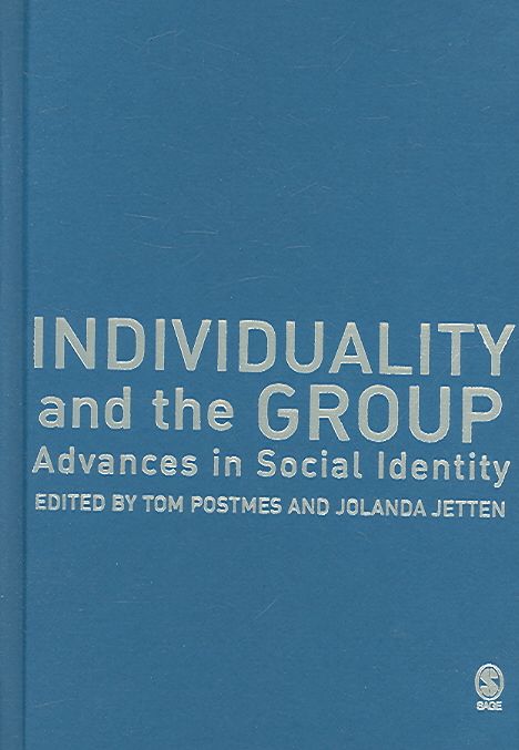 Produktbild: Individuality and the Group