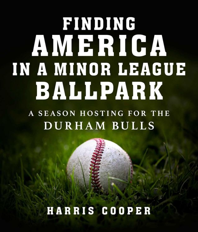Produktbild: Finding America in a Minor League Ballpark