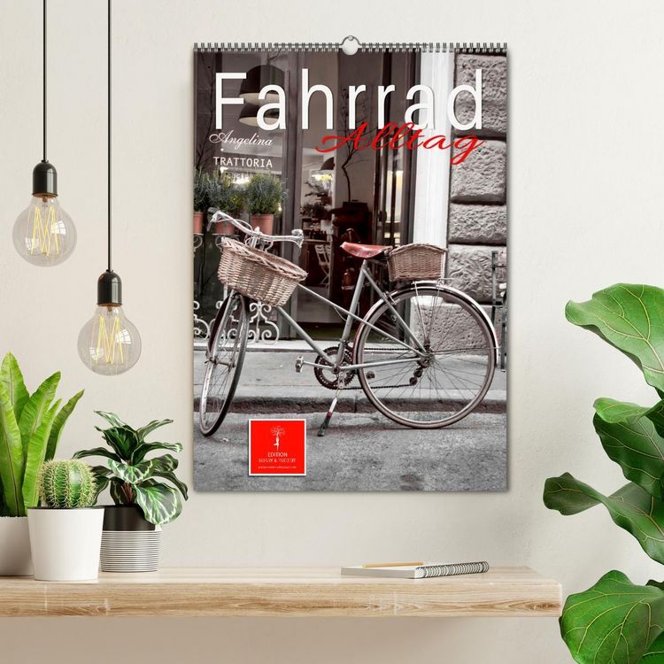 Produktbild: Fahrrad Alltag (Wandkalender 2026 DIN A2 hoch), CALVENDO Monatskalender
