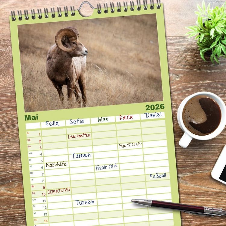 Produktbild: Familienplaner 2026 - Wildtierkalender mit 5 Spalten (Wandkalender, 21 x 45 cm) CALVENDO