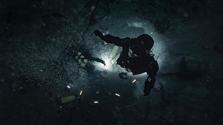Produktbild: Breaking Surface - T&ouml;dliche Tiefe
