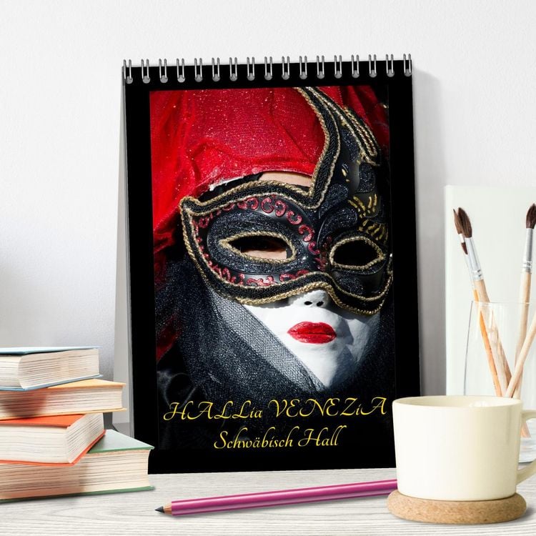 Produktbild: Venezianische Masken HALLia VENEZia Schw&auml;bisch Hall (Tischkalender 2026 DIN A5 hoch), CALVENDO Monatskalender