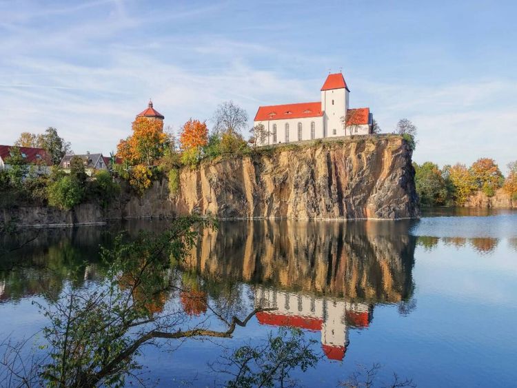Produktbild: CALVENDO Puzzle Bergkirche Beucha | 1000 Teile Lege-Gr&ouml;&szlig;e 64x48cm Foto-Puzzle f&uuml;r gl&uuml;ckliche Stunden