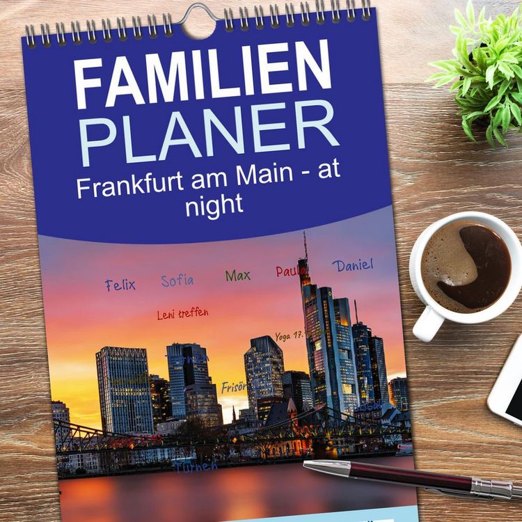 Produktbild: Familienplaner 2026 - Frankfurt am Main - at night mit 5 Spalten (Wandkalender, 21 x 45 cm) CALVENDO