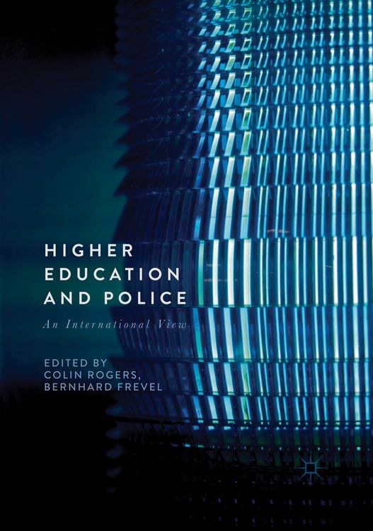 Produktbild: Higher Education and Police
